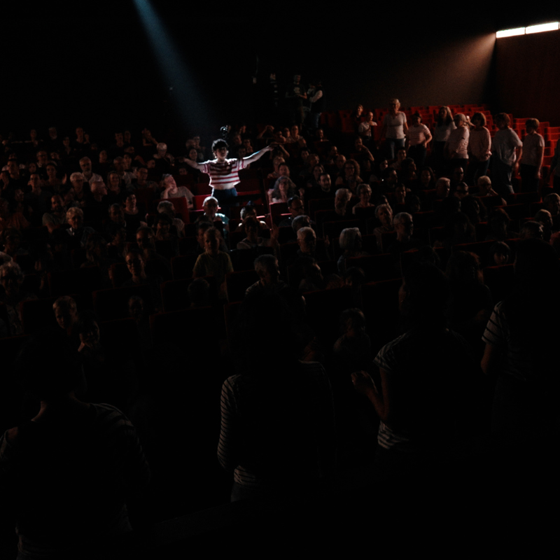 chorale-pirate-immersion-au-milieu-du-public